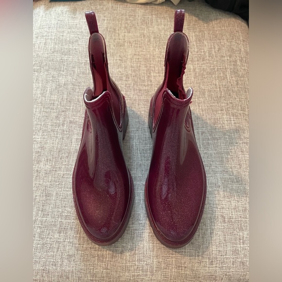 ASOS Chunky Chelsea Rain Boots in Purple Glitter - Picture 3 of 7